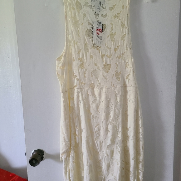 NWT H&M lacy cream dress - Picture 4 of 6